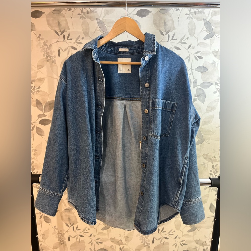 Abercrombie & Fitch Denim Blue Button-Up Shirt